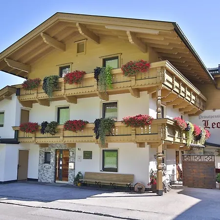 Privatpension Leo Maison d'hôtes Hippach